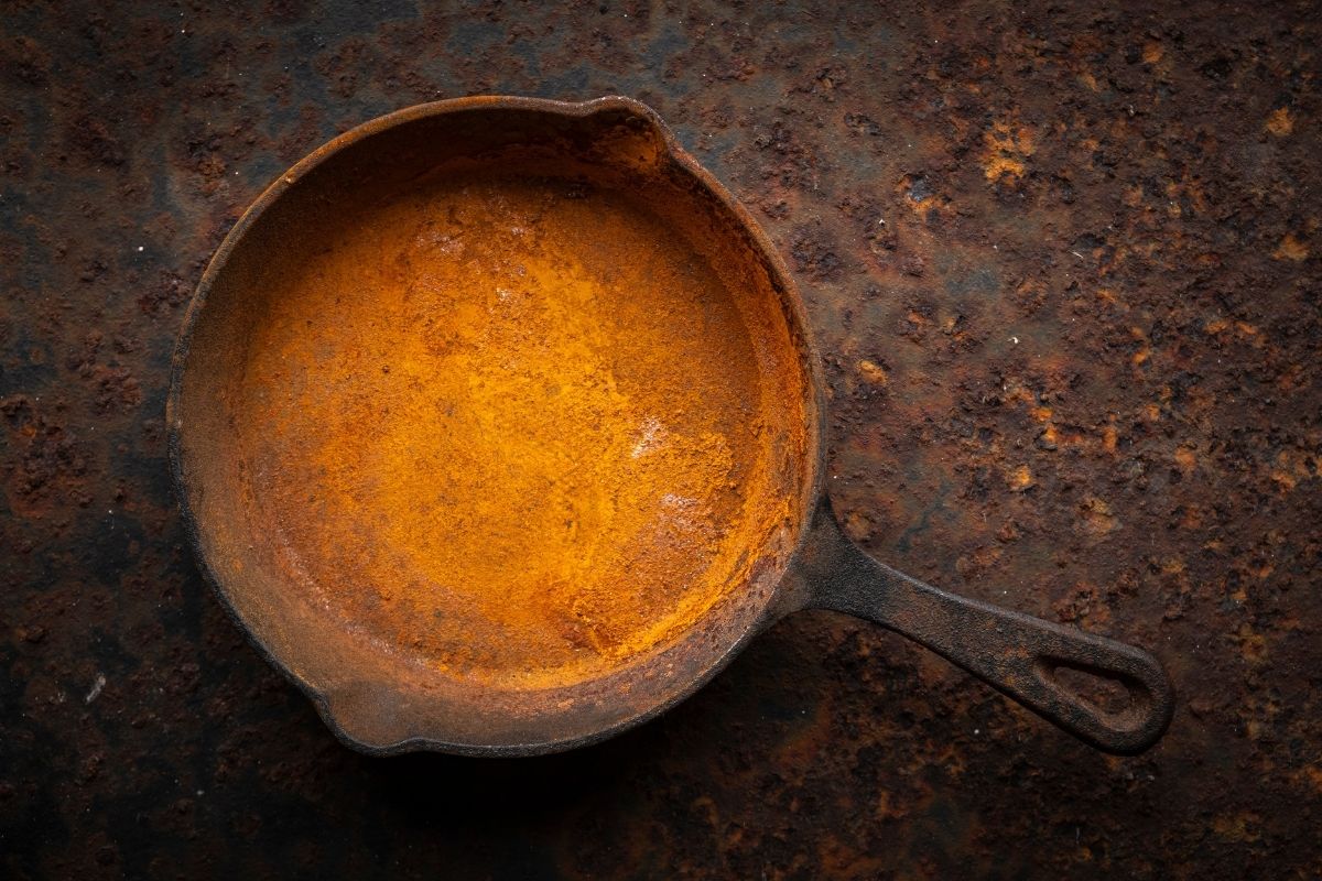 How to Clean a Cast Iron Skillet to Keep It From Rusting