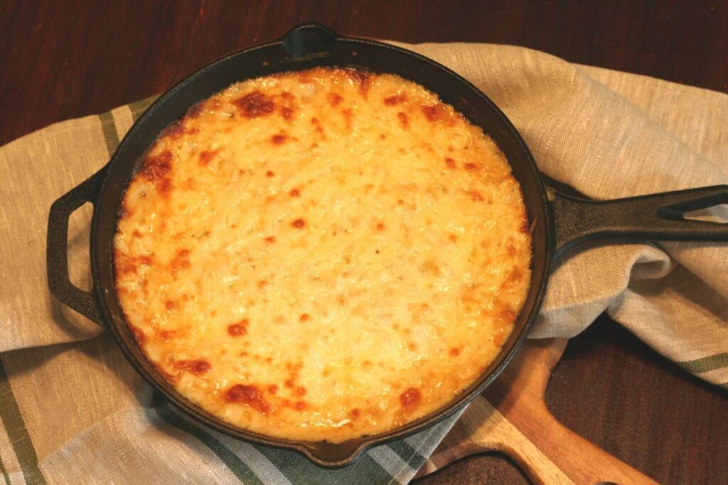 Easy, Delicious Cast Iron Mac and Cheese Come Home with Bonnie Jean